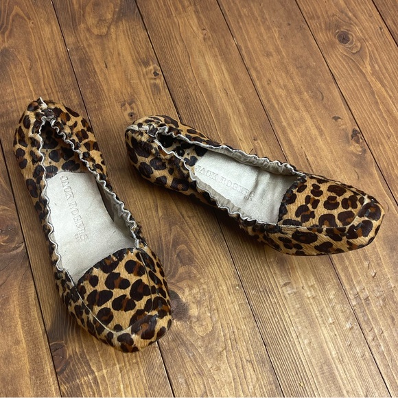Jack Rogers Shoes - Jack Rogers size 8.5M pony hair calf hair leopard print square toe flats
